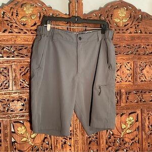 Wrangler Men's 32” Charcoal Tech Cargo Shorts